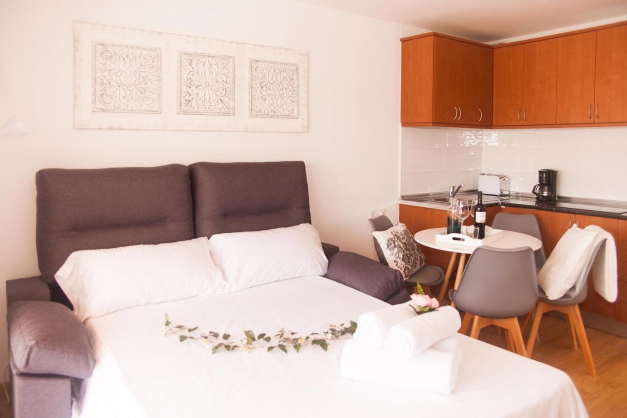 Apartamentos Thaisay Luz Del Mar I بويرتو ذيل كارمين المظهر الخارجي الصورة