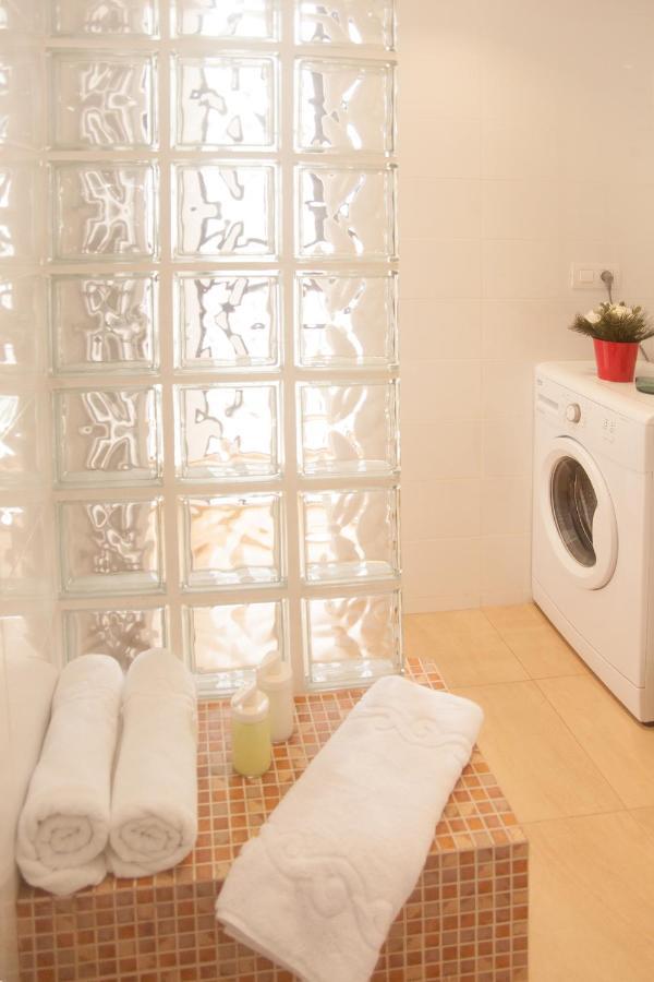 Apartamentos Thaisay Luz Del Mar I بويرتو ذيل كارمين المظهر الخارجي الصورة