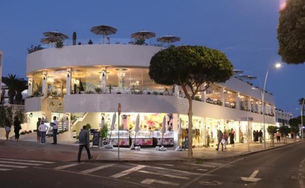 Apartamentos Thaisay Luz Del Mar I بويرتو ذيل كارمين المظهر الخارجي الصورة